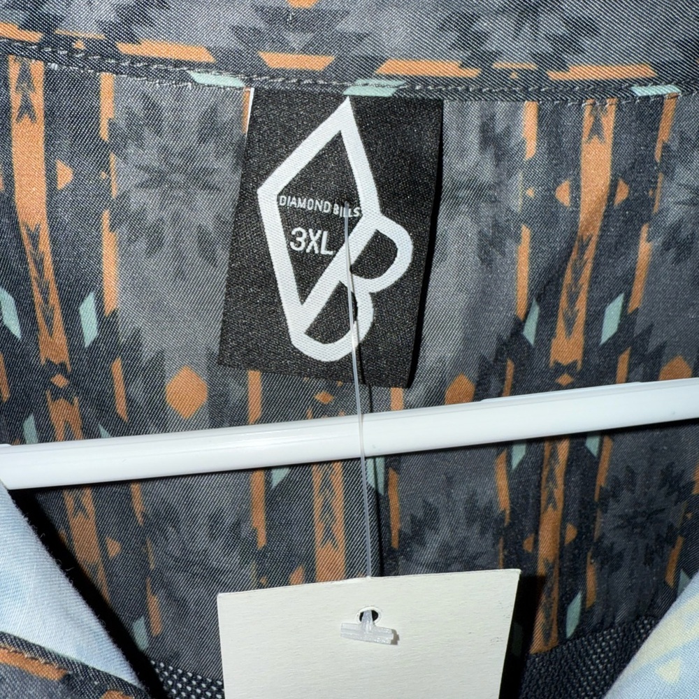 Aztec Hybrid button up - Picture 2 of 5